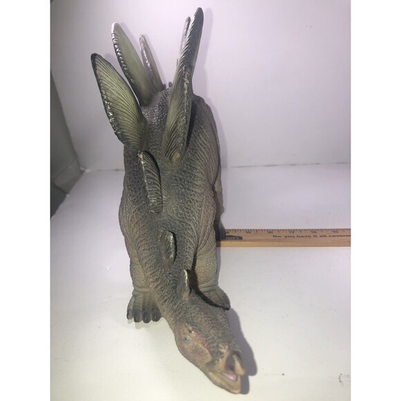 STEGOSAURUS Soft touch, Toys-R-US Xtra Large 19" Realistic Rubber DINOSAUR - Picture 9 of 11
